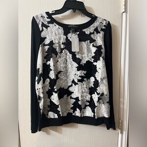 🛍️NWT Forever 21 XL Black and White Floral Long Sleeve Blouse
